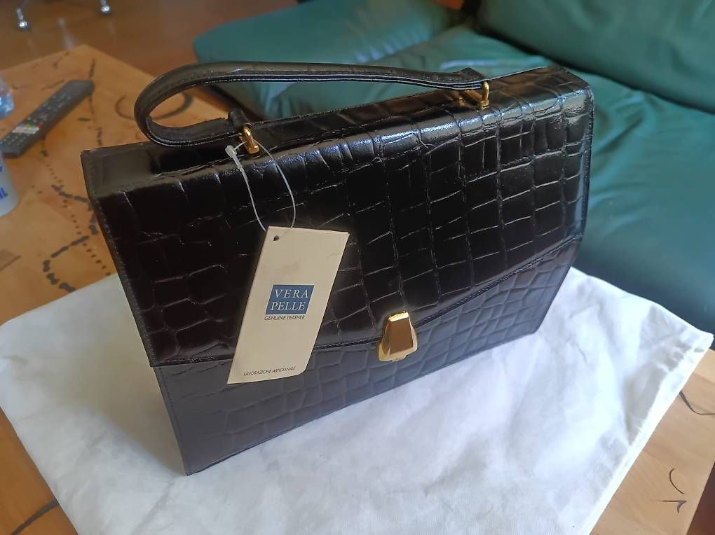 Sacs femmes: Vera Pelle Echtleder Handtasche – D'occasion à Steckborn par insane99