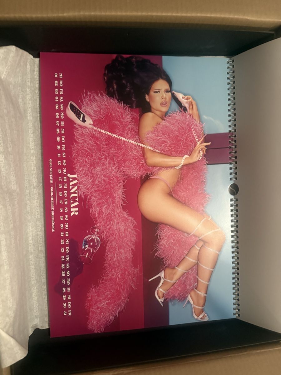 CD: Shirin David - 1. Album Box - NEU – Nuovo (secondo la descrizione) da Felben-Wellhausen venduto da silvaje 4