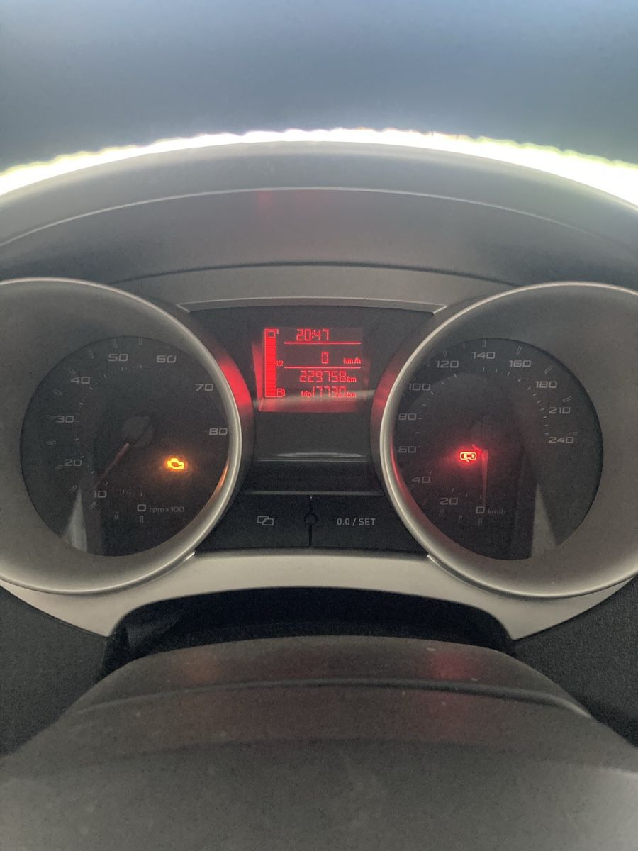 Seat Automobili: SEAT Ibiza 1.6 16V – Difettoso da Niederbipp venduto da Janbercht 8