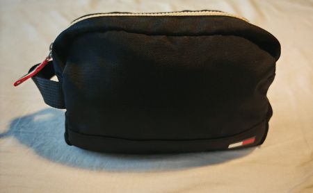 Trousse noire Tommy Hilfiger