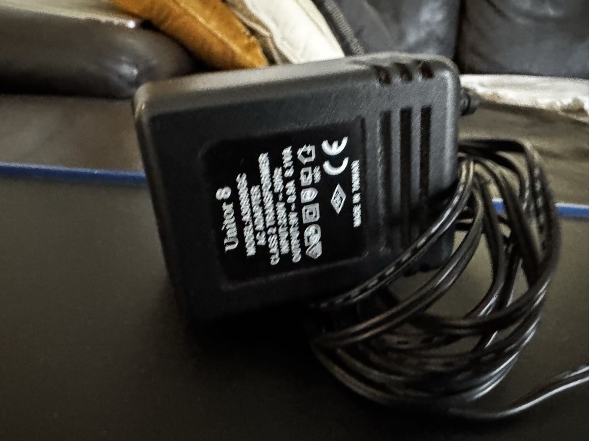 Instruments de musique: Emagic AMT8 - 8x8 Midi Interface USB – D'occasion à Zürich par 1cut2 3