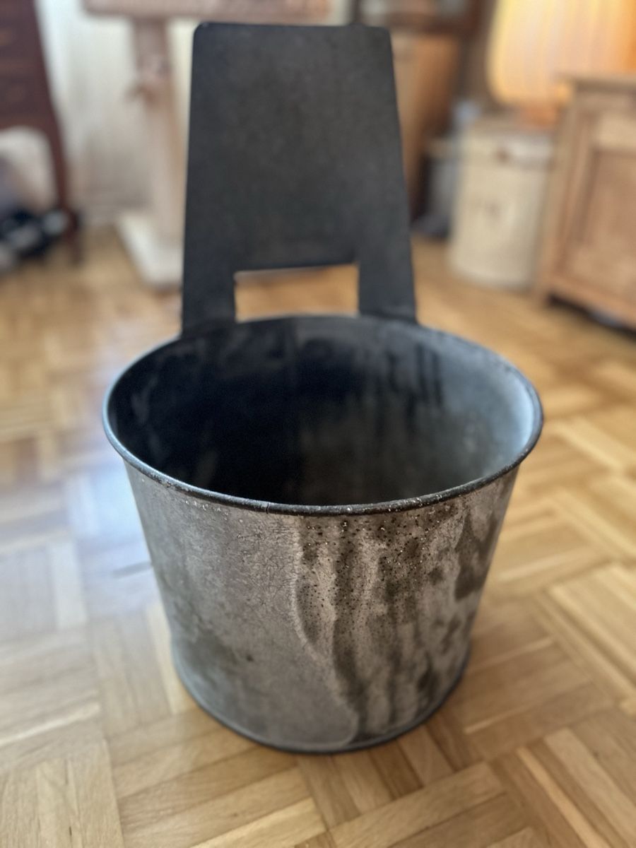 Vasi per fiori: Blumentrog Metall – Usato da Bern venduto da Dafi7