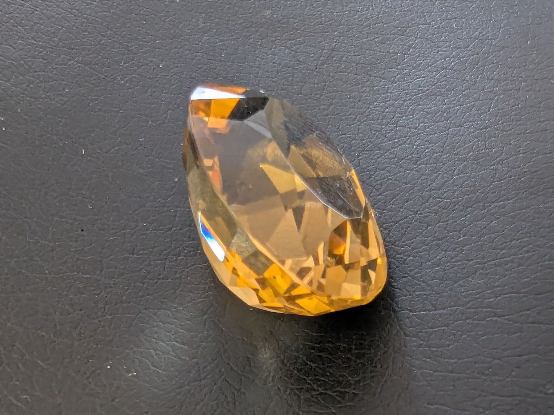 Pietre preziose: Citrin mit 20.2 Karat – Nuovo (secondo la descrizione) da Bischofszell venduto da Blende2 5