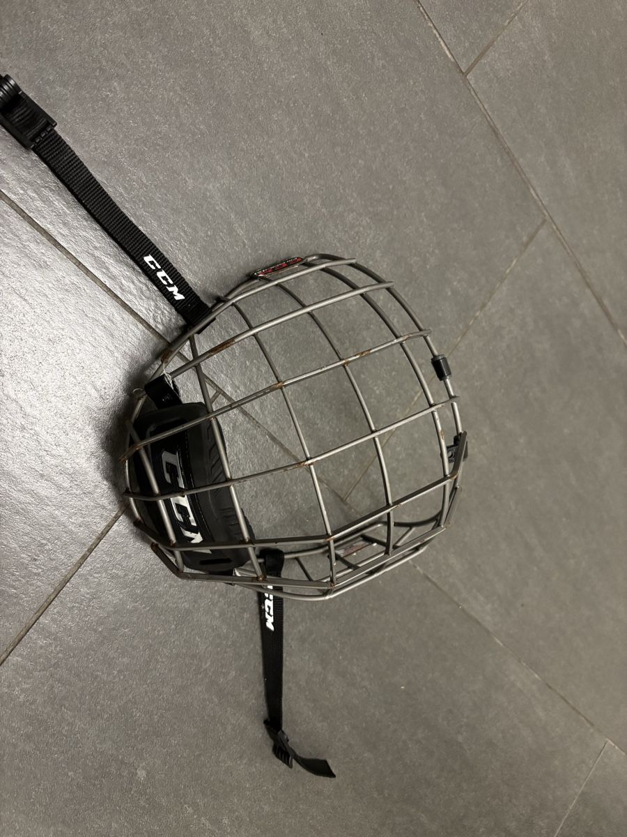 Griglie e Inferriate: CCM Spieler FM 680 Größe M! – Usato da Diepoldsau venduto da 5RO5WE