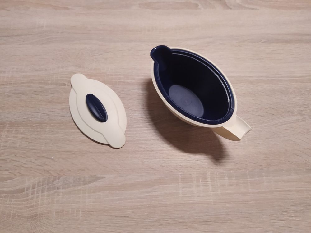 Saucière Tupperware en plastique avec couvercle | Kaufen auf Ricardo