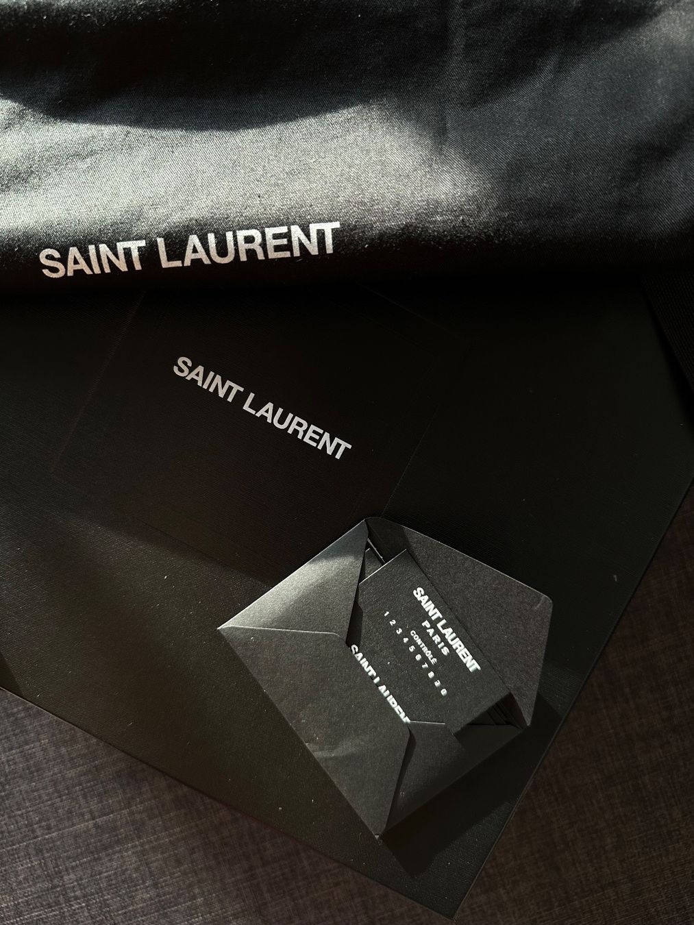 Saint Laurent Borse da donna: YSL Medium College Bag in Black – Nuovo (secondo la descrizione) da Kloten venduto da mariyama 3
