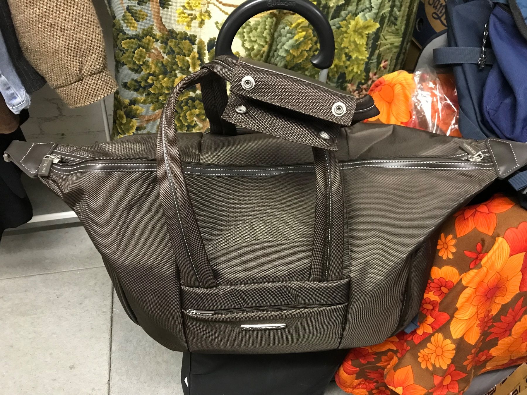 Kappa Borse: Reisetasche von Kappa NEU – Nuovo (secondo la descrizione) da Zürich venduto da Danizh 6