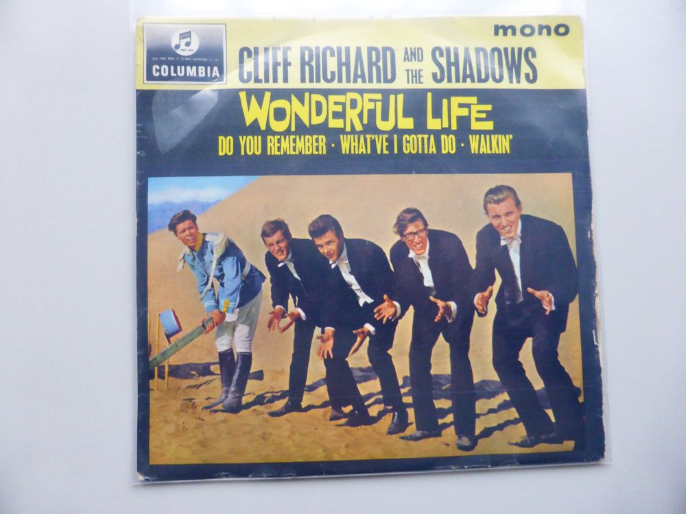 VINYL SINGLE EP CLIFF RICHARD and the SHADOWS (Gebraucht) in für CHF 6 ...