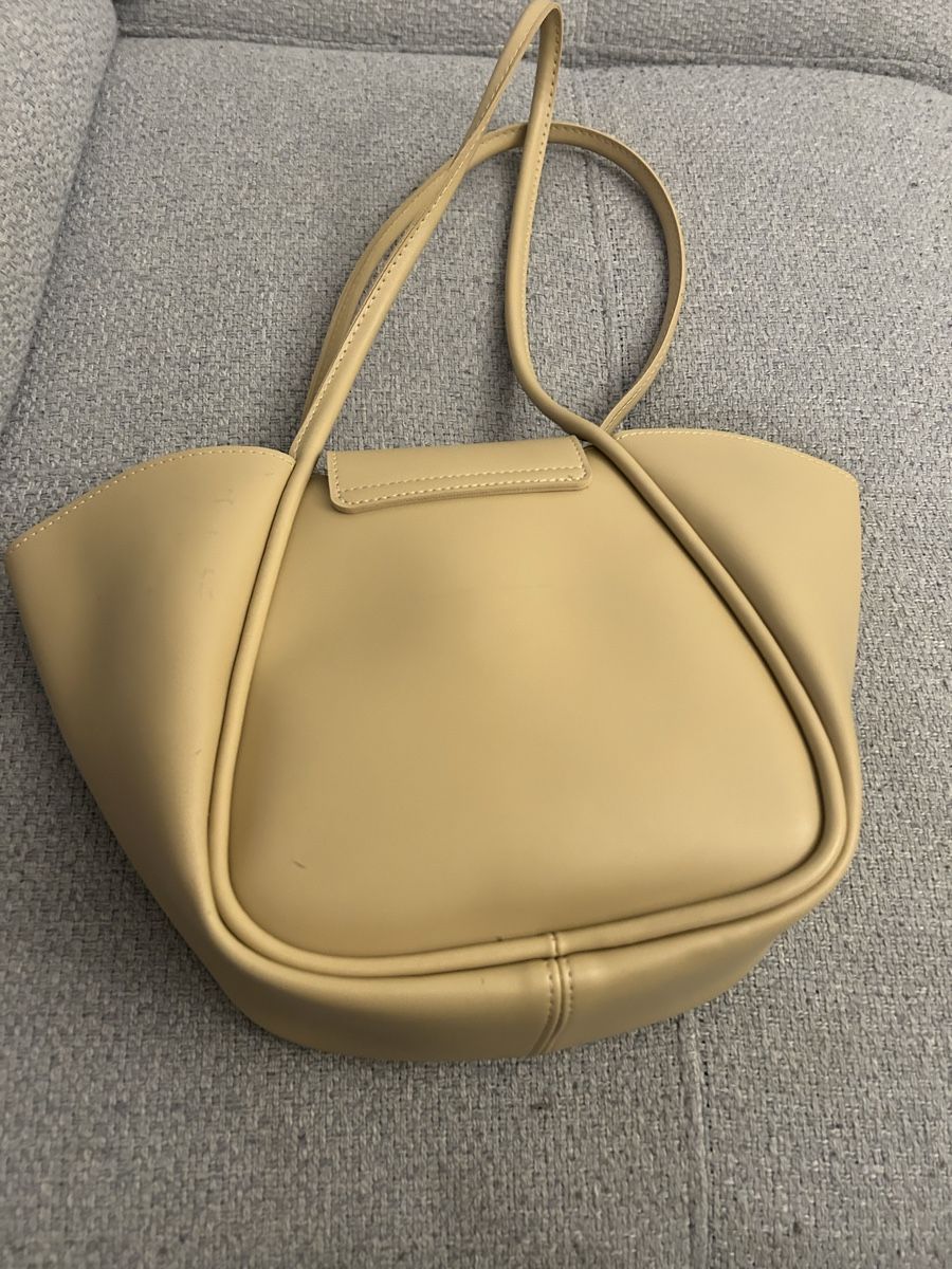 Taschen für Damen: Tasche – Gebraucht aus Basel von Krisztina.na 1