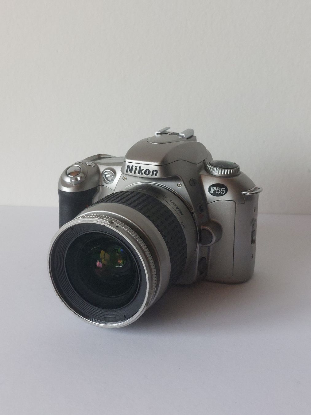 Nikon Fotocamera: Nikon F55 + 28-80mm – Usato da Schmitten FR venduto da losim1 1