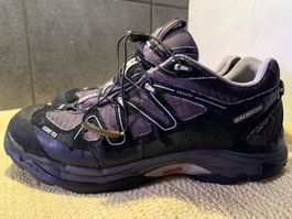 Salomon-Wanderschuhe mit Gore-T Gr. 39,1/3
