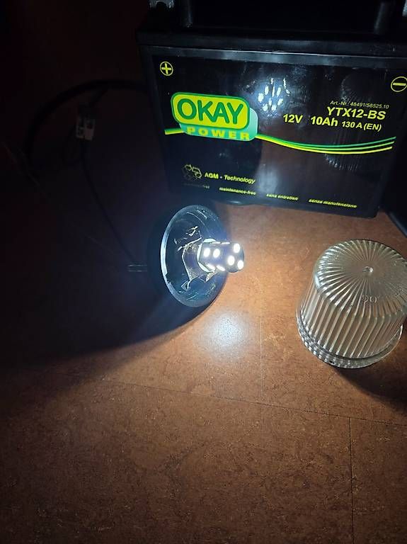 Lampen: Ankerlicht/ Rundumlicht 360° mit LED  12V  – Gebraucht aus Oberbalm von Drake60 4