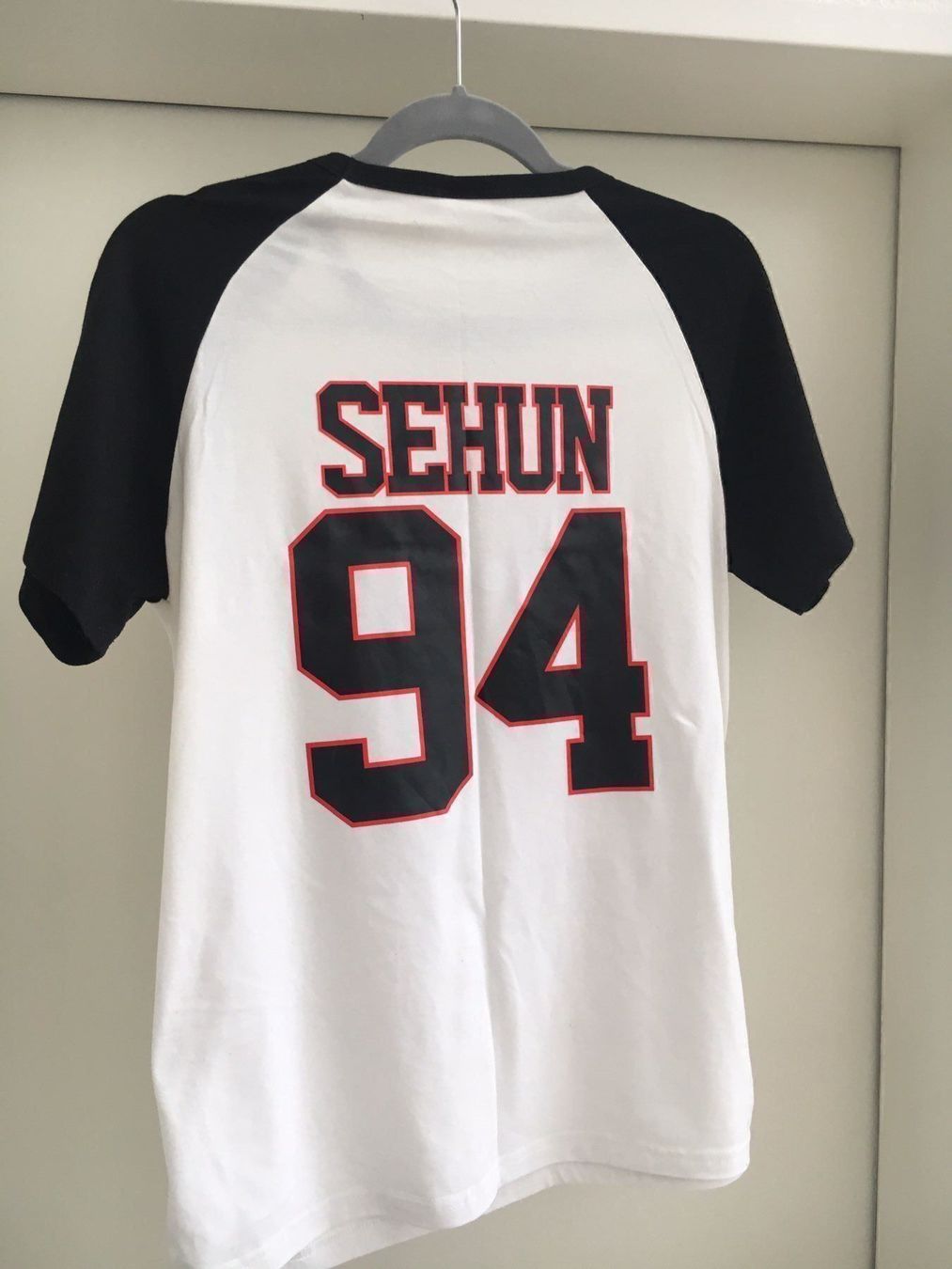 T-shirt: EXO Sehun 94 Tshirt – Nuovo (secondo la descrizione) da Luzern venduto da 2ndchances 1