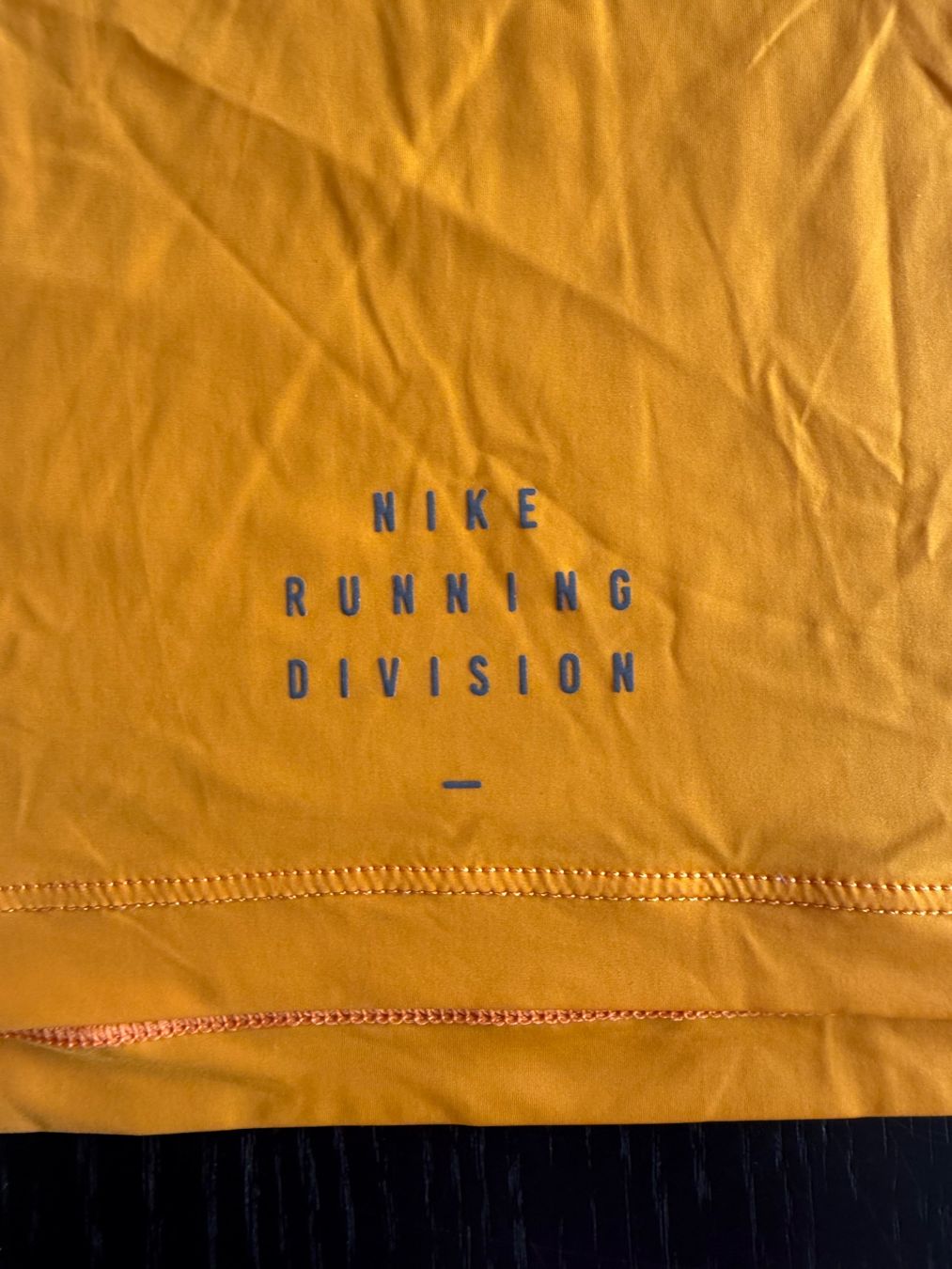 Nike T-shirt: Nike Running Crop Top orange Grösse M – Usato da Zürich venduto da rahelitas 4