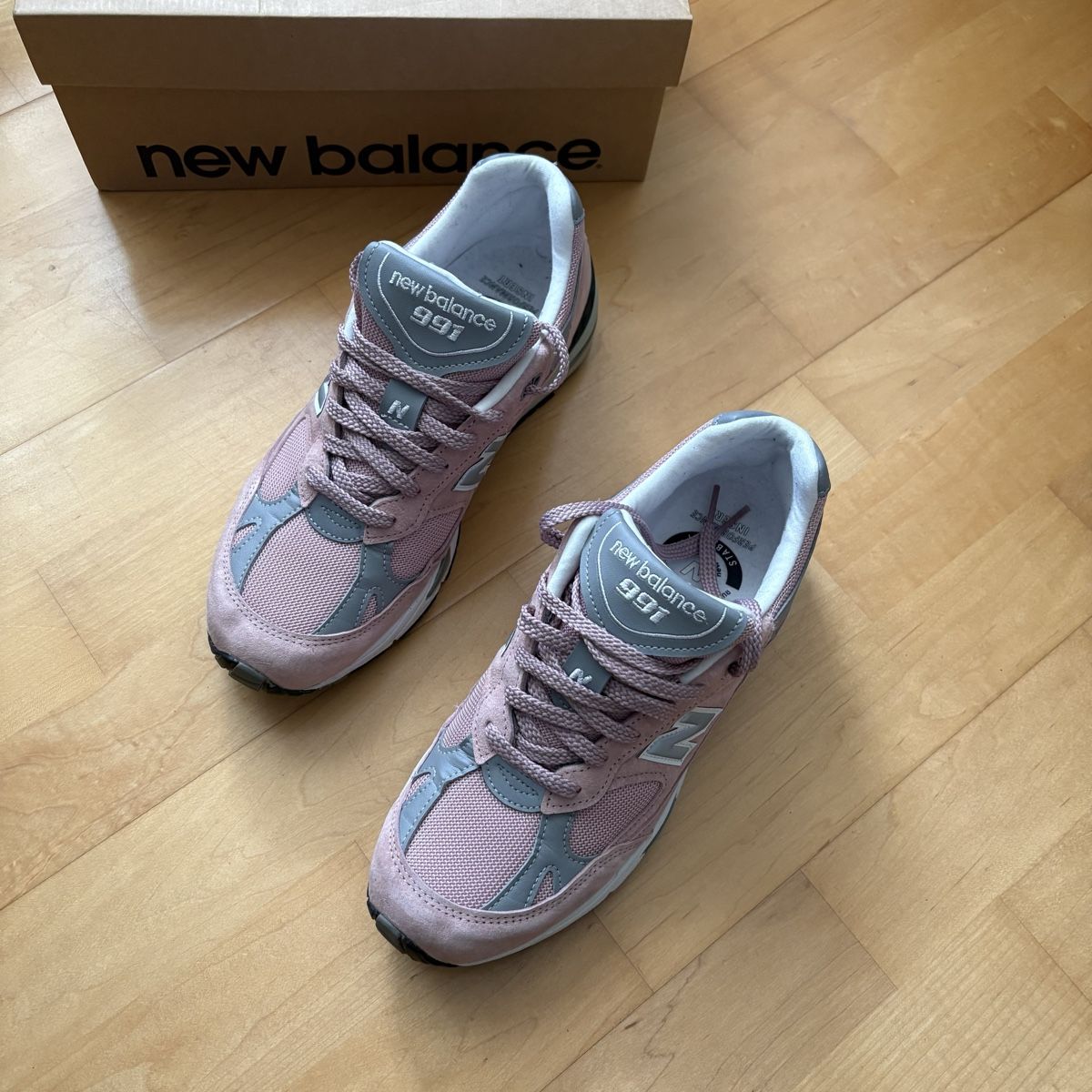 New Balance Scarpe da uomo: New Balance 991 pink – Usato da Wallisellen venduto da ntroulis80 7