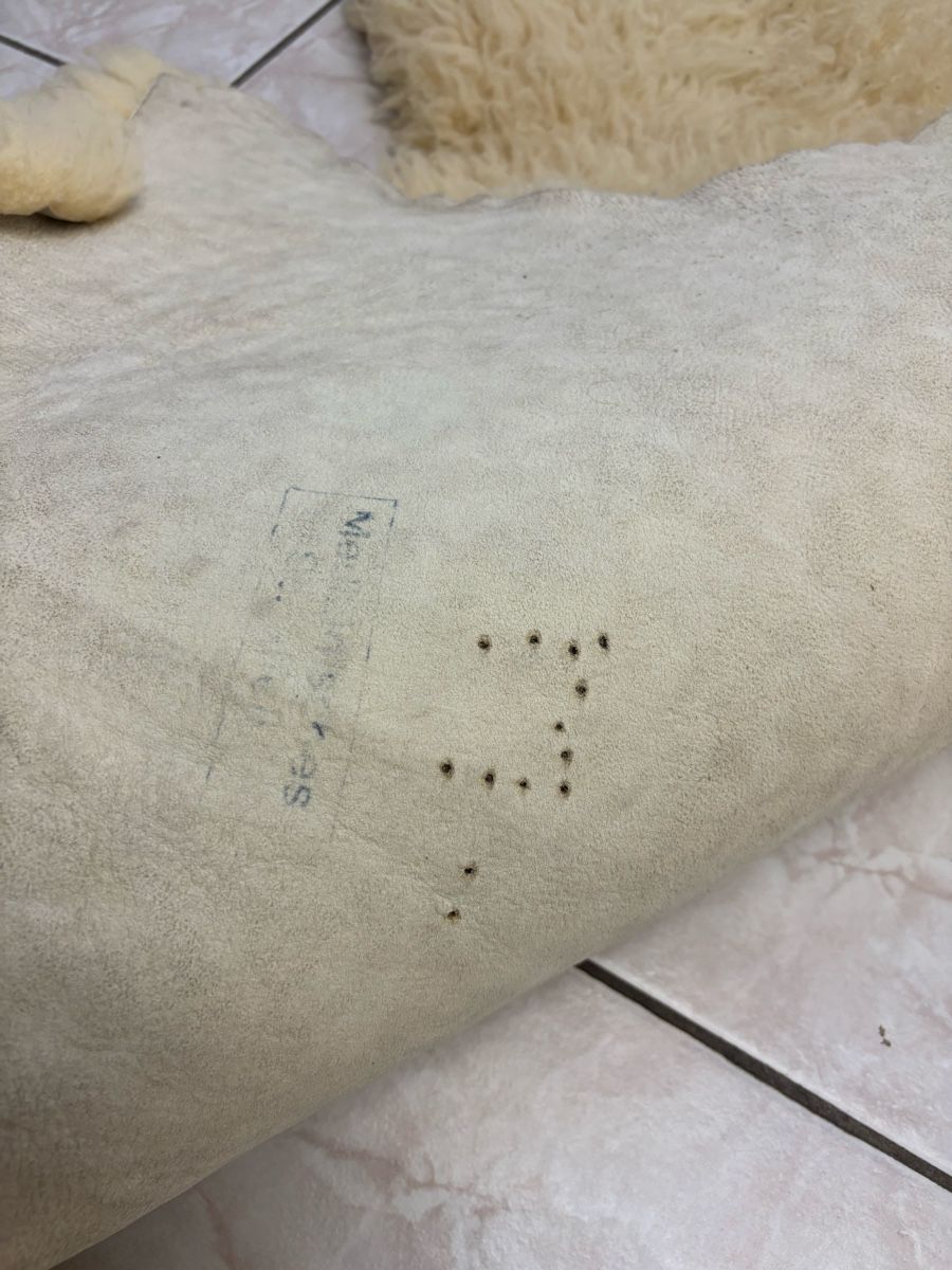 Tapis: Schafsfell – D'occasion à Dübendorf par mba_5yvw 1