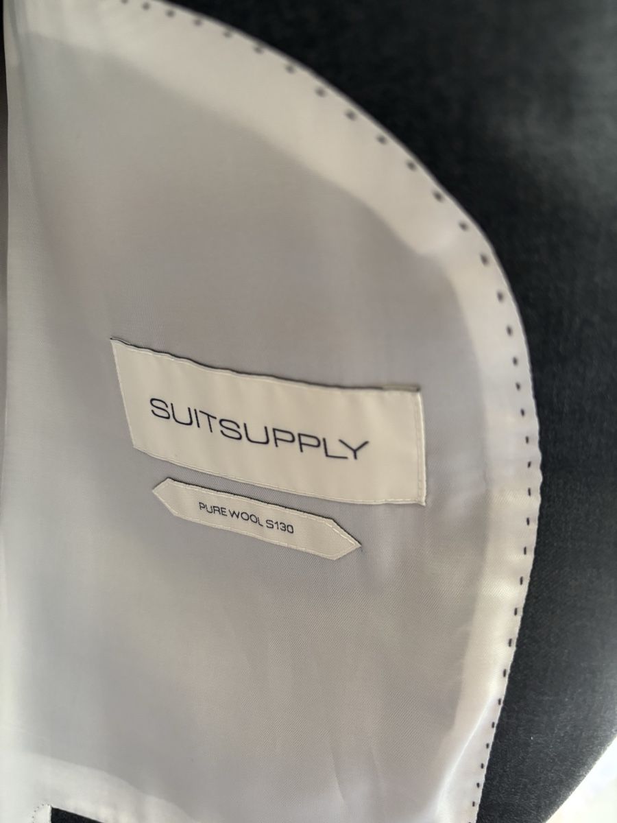 Suitsupply Completi, tute sportive e funzionali: SuitSupply Suit - Super130 – Nuovo (secondo la descrizione) da Alpnachstad venduto da mar_6ckd 2