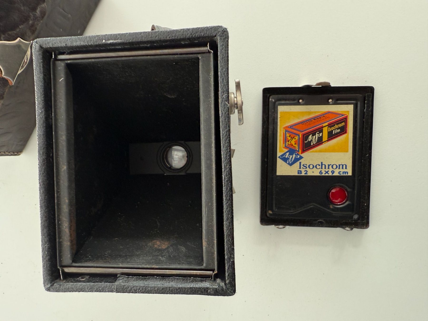 Agfa Fotocamera: Kamera - Agfa Box + Zeiss Ikon Box Tengor, circa 1932 – Usato da Unterengstringen venduto da Tnovus 4