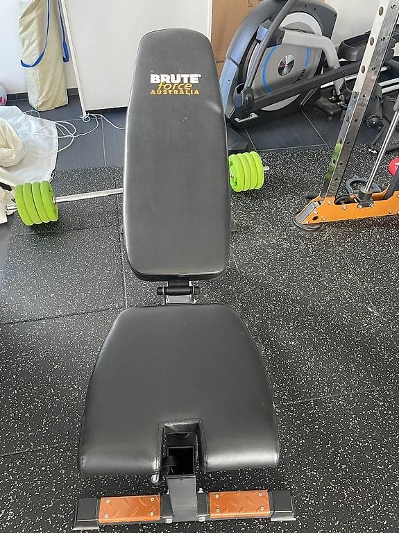 Hometrainer: Hantelbank verstellbar – Usato da Chur venduto da fabianvenzin