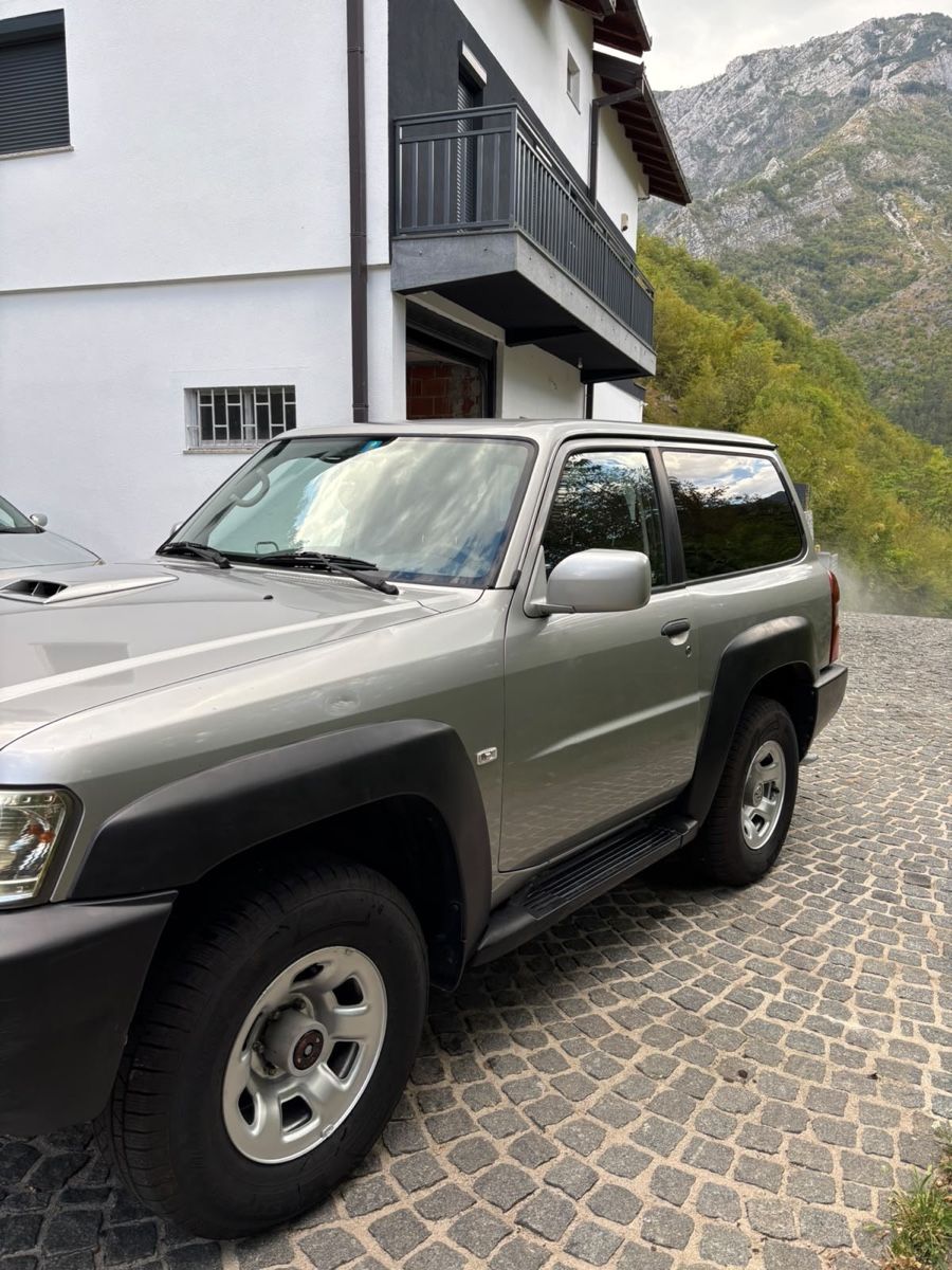 Nissan Automobili: Nissan patrol – Usato da Pratteln venduto da Empe2 7