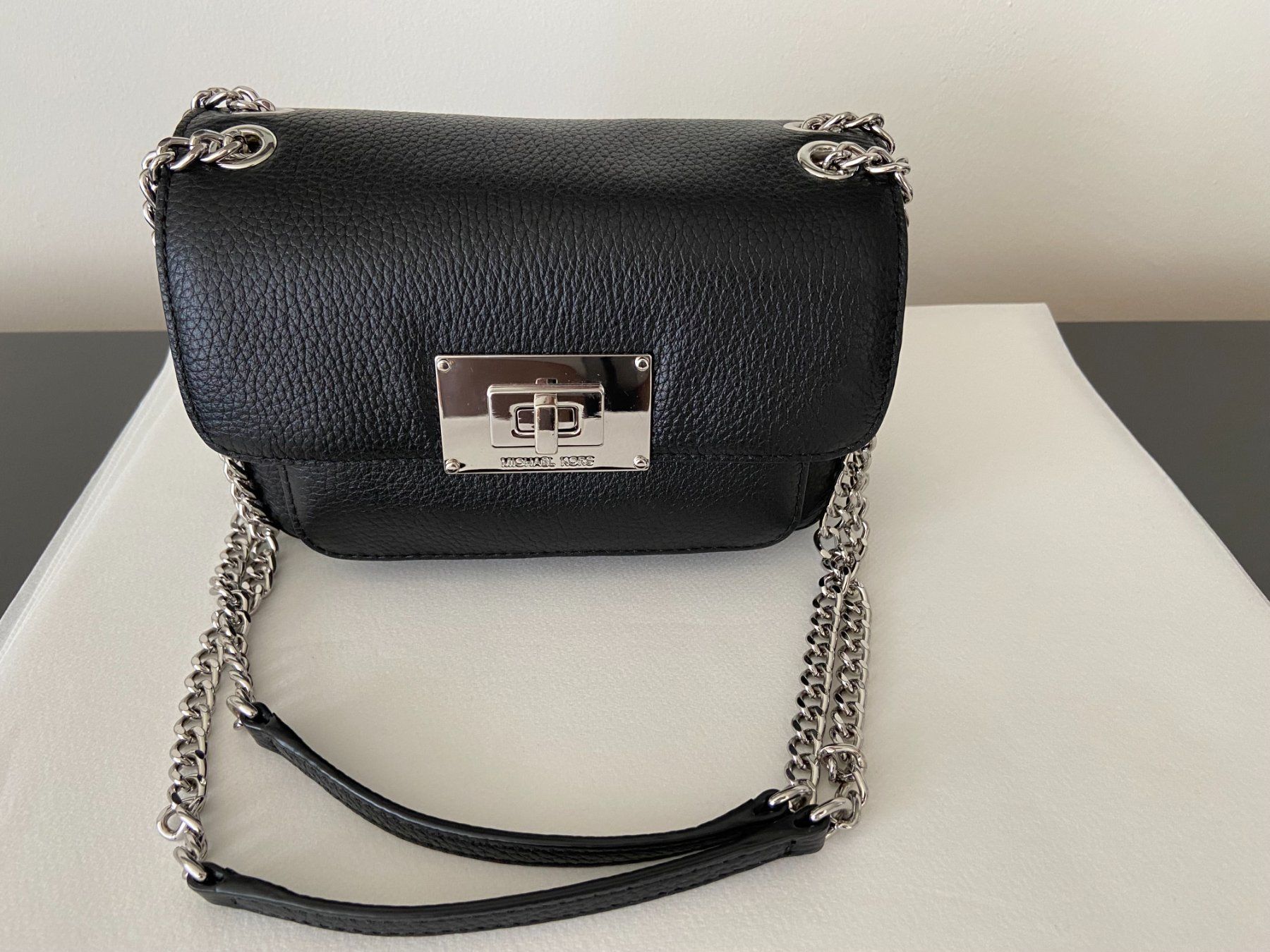 Michael Kors Borse da donna: Michel Kors Leder Tasche – Usato da Zürich venduto da Maki8