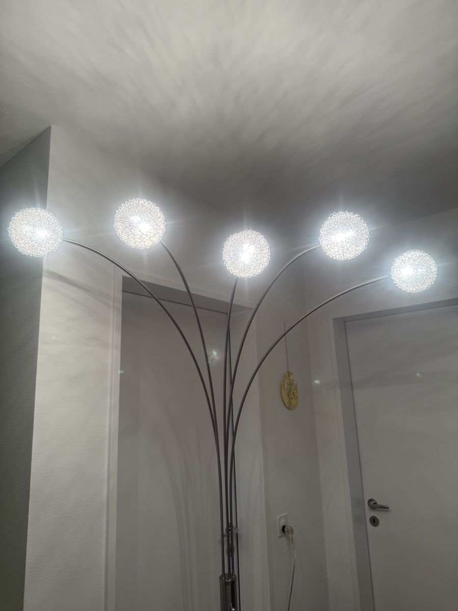 Lampen: Moderne dimmbare Stehlampe mit 5 Lampen – Gebraucht aus Zürich von Messina_68 3