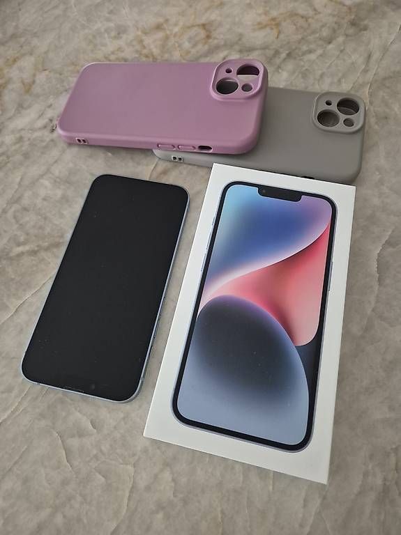 Telefoni cellulari / Smartphones: Iphone 14 128GB Blau wie neu – Usato da Pfäffikon ZH venduto da Cro 3