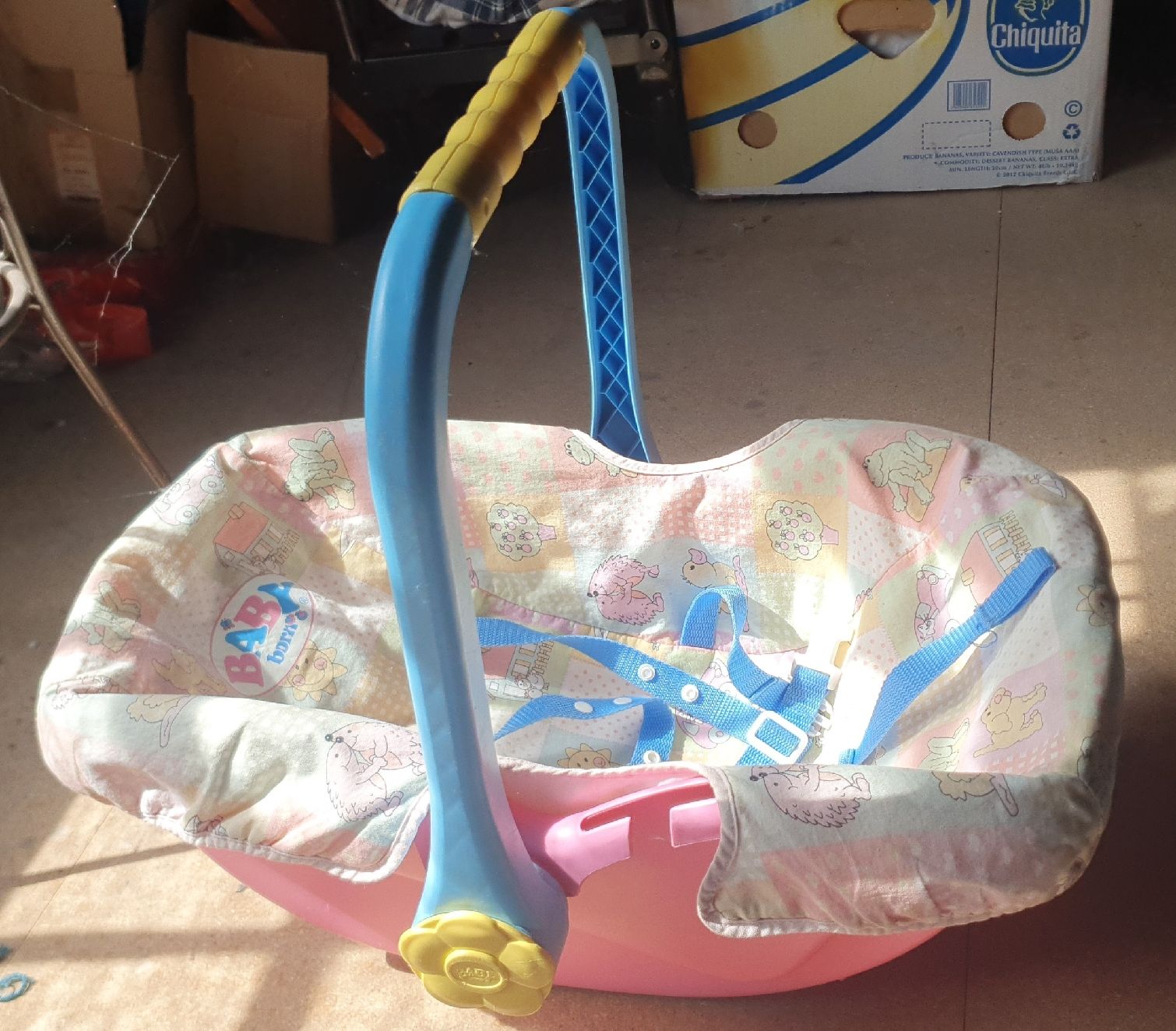 Spielzeuge: Maxi Cosi für Puppe – Gebraucht aus Mels von Eventuell3