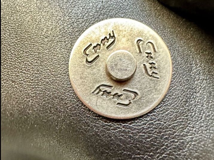 Taschen: HANDTASCHE  “ENNY” AB 1.- !!! – Gebraucht aus Zürich von wut_25df 4
