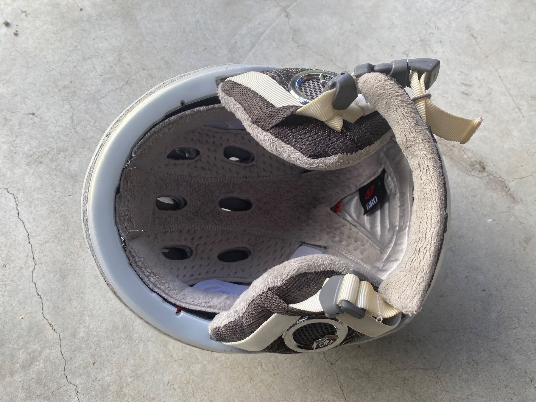 Giro Caschi: Skihelm Giro Gr. M – Usato da Herisau venduto da crisim 3