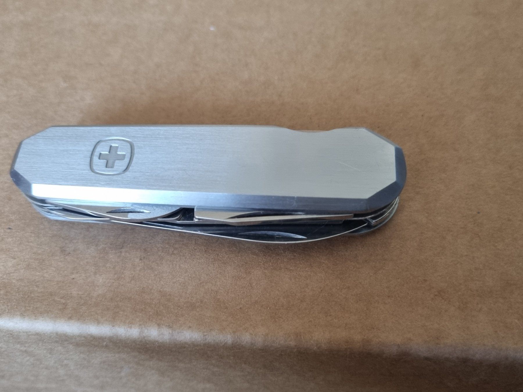 Wenger Coltelli tascabile: Wenger Taschenmesser – Usato da Schaffhausen venduto da Leveron13 6