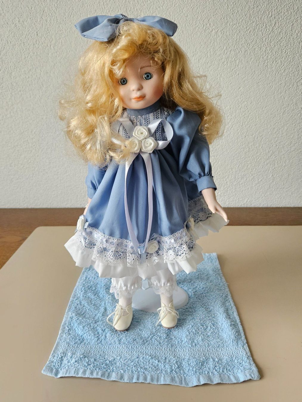 Bambole: Schöne Puppe aus Mamas Sammlung – Usato da Wittenbach venduto da phipps68