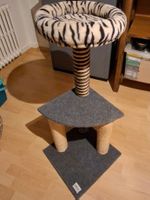 Gut erhaltener Kratzbaum für Katze, 93cm Gesamthöhe/3 Ebenen
