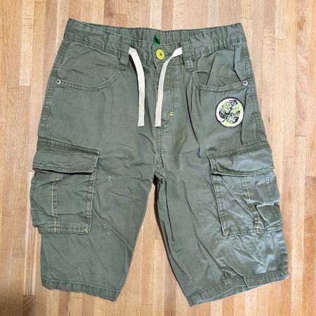 Hose kurz von Benetton, Grösse 128