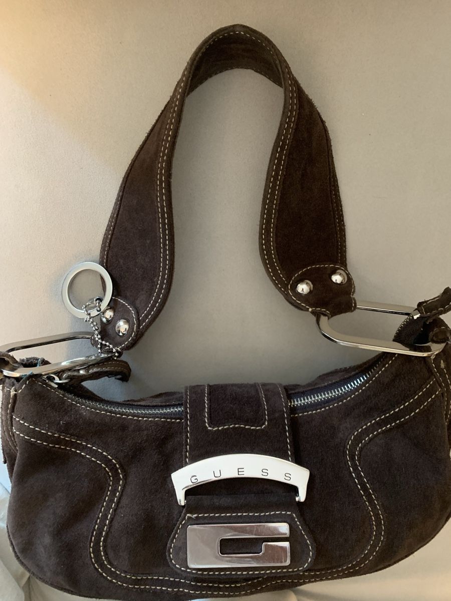 Guess Taschen für Damen: Guess Wildleder Tasche  – Gebraucht aus Bergdietikon von zor_856j 7