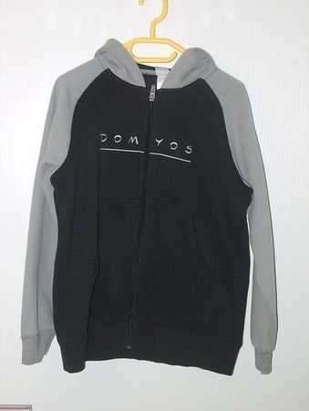 Neuw. Sweatjacke mit Kapuze - schwarz/hellgrau - Gr. 140