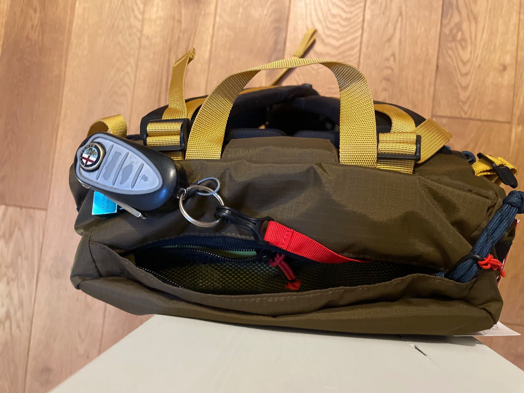 Zaini: TOPO DESIGNS - Rover Trail Pack 22 - Daypack NEW – Nuovo e nell'imballaggio originale da Winterthur venduto da ell_lfl5 3