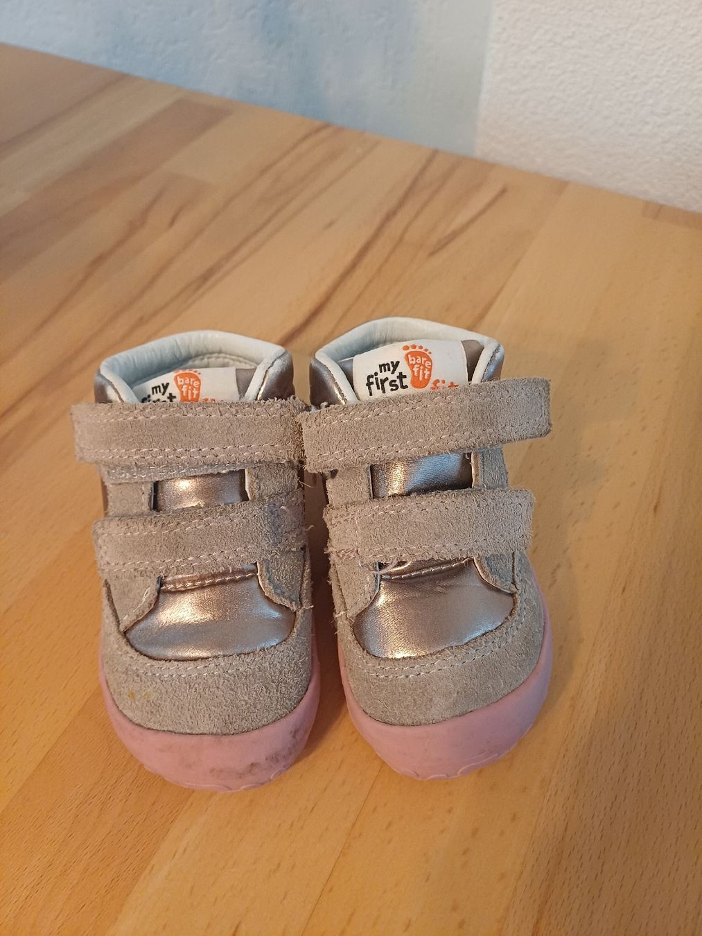 Superfit Scarpe per ragazzi: Superfit Schuhe Grösse 19 – Usato da Walde AG venduto da fashionstyles 1