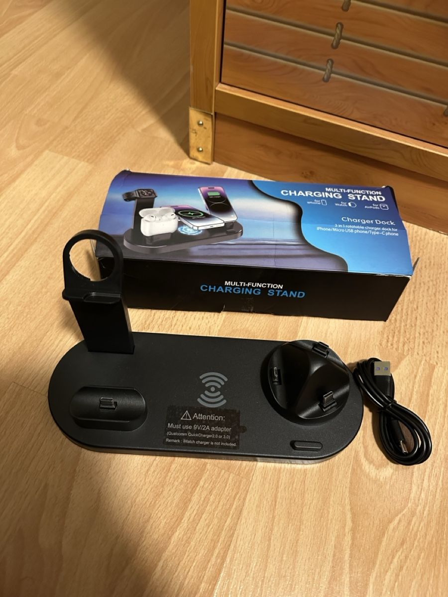 Docking station: Multi Ladestation Dock für verschiedenes – Nuovo e nell'imballaggio originale da Dietikon venduto da sal_zdn5