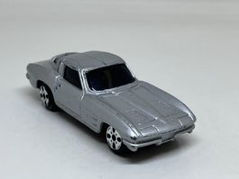 Maisto 1963 Chevrolet Corvette #520