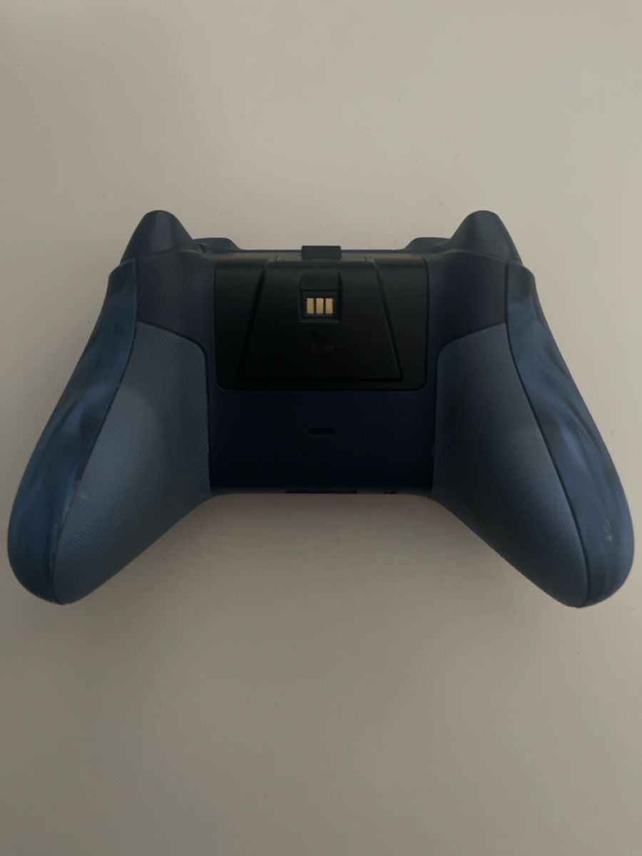 Microsoft Console: Manette Xbox sans fil bleue  – Usato da Cossonay-Ville venduto da Marinette29 1