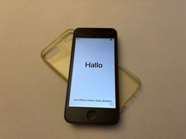 Apple iPod Touch 6. Generation A1574 128GB Space Grau – TOP