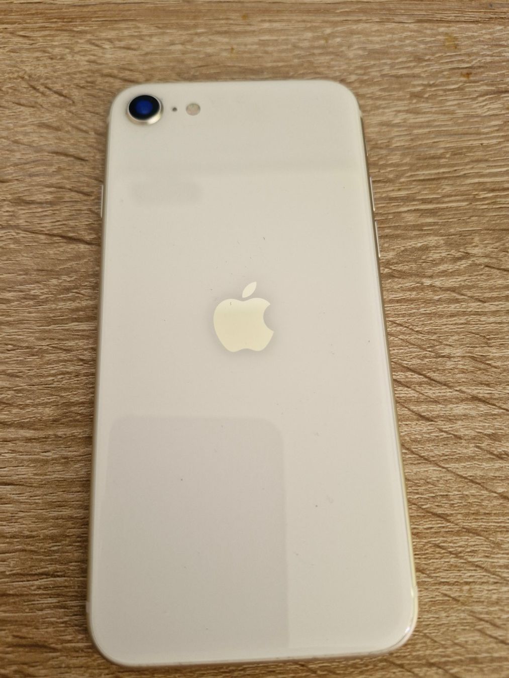Apple Portables: iPhone SE 3Gen  2022 – D'occasion à Lausanne par mcpna 3