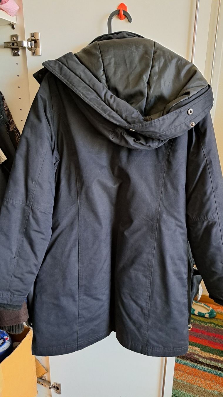 Only Giacche: veste hiver noir taille M, bon état – Usato da Meyrin venduto da Zahra011 2