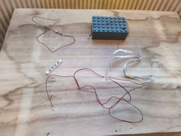 Lego Beleuchtungsset mit zwei Lichtsträngen
