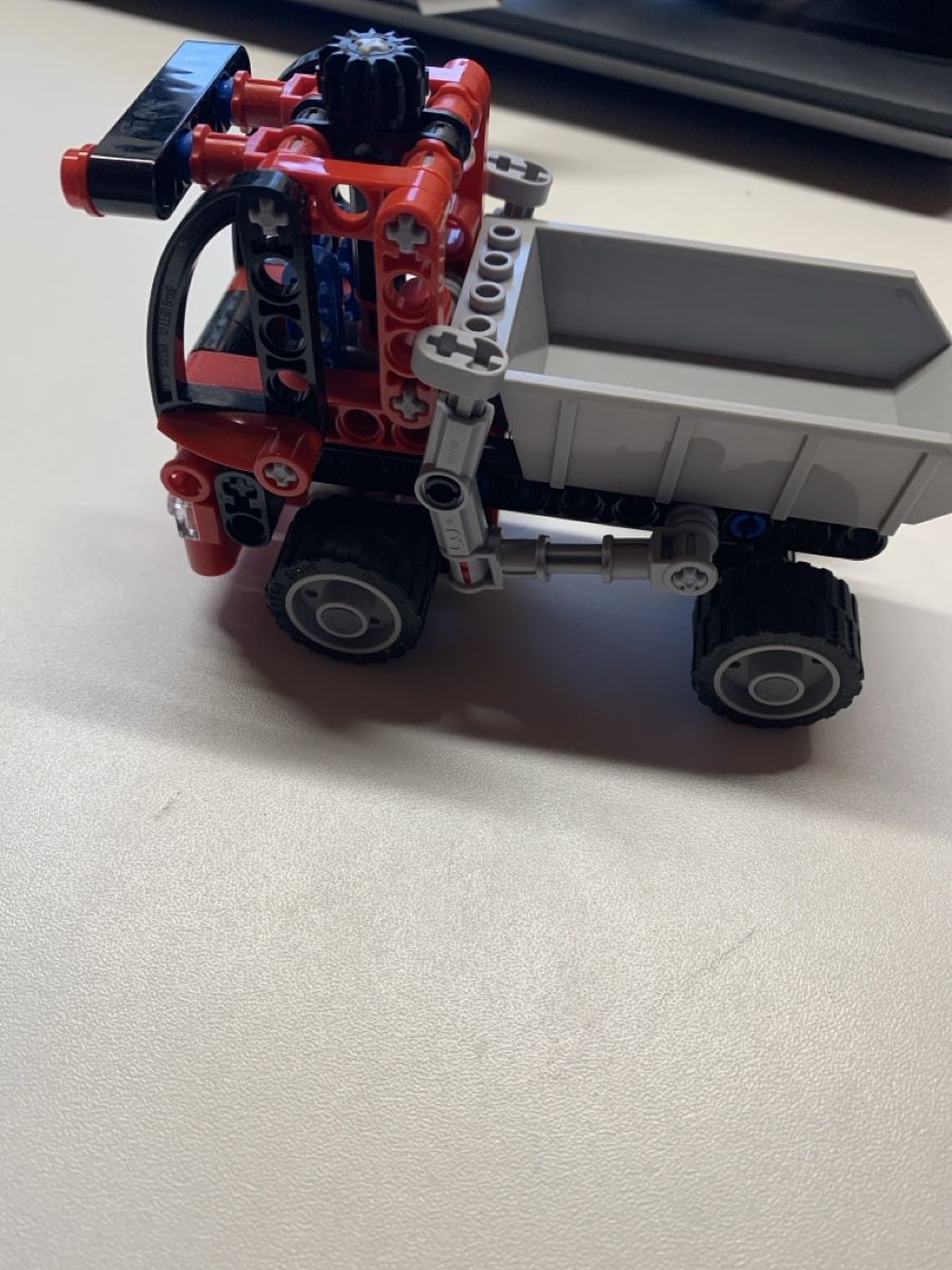 Lego Kit di costruzioni: Lego Technic Muldenkipper, gebraucht – Usato da Wiggen venduto da Antoniotto 1