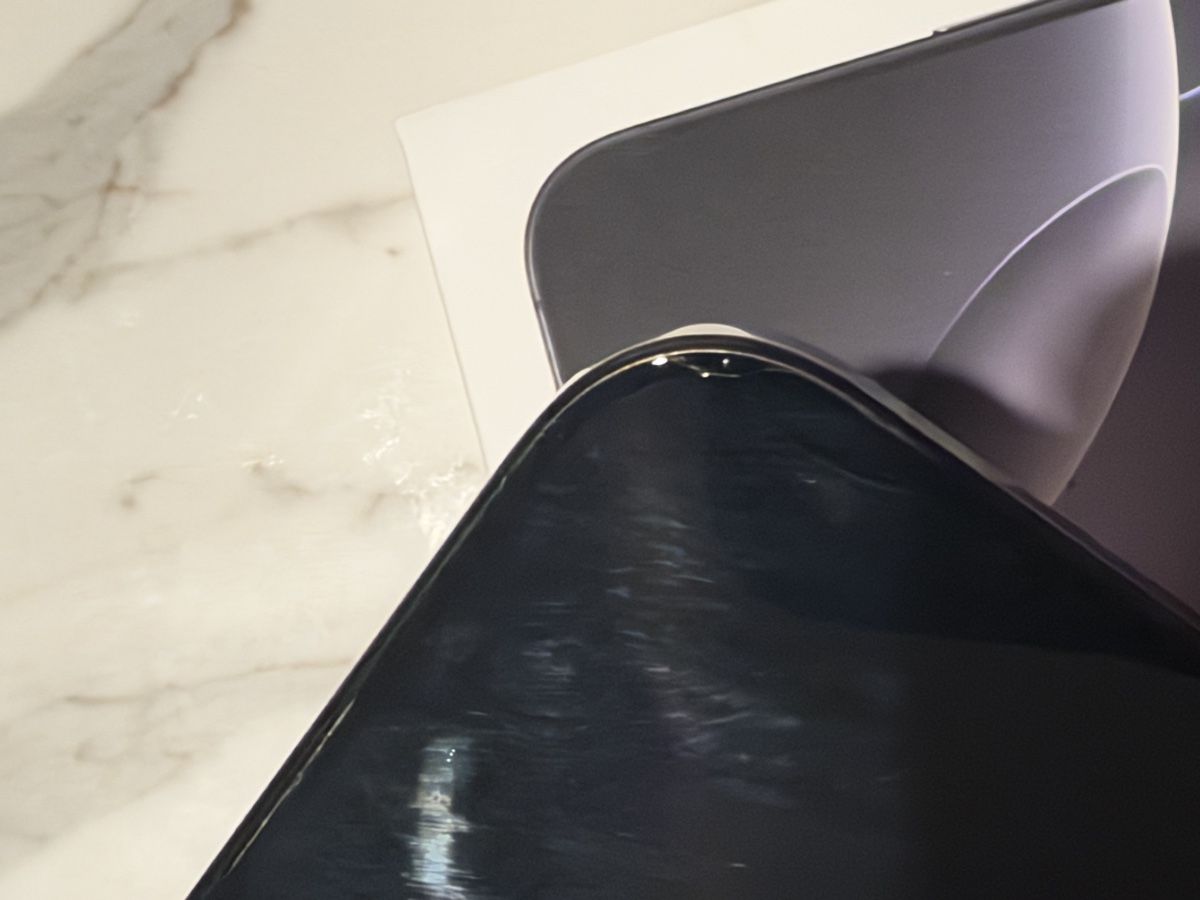 Apple Portables: iPhone 16 Pro Max – D'occasion à Winkel par Bekir 1