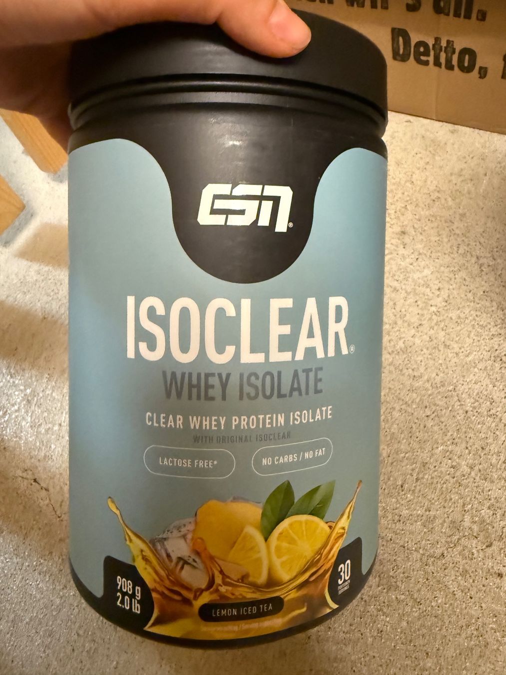 Esn Aliments & Spécialités: ESN Isoclear Whey Isolate Lemon Iced Tea 908g Dose – Neuf avec emballage d'origine à Ermenswil par jessica288
