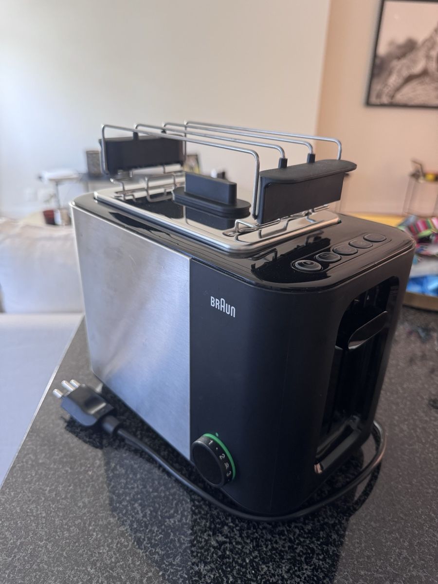 Braun Küchengeräte: Toaster Braun – Gebraucht aus Genève von cl2_d7hd 1