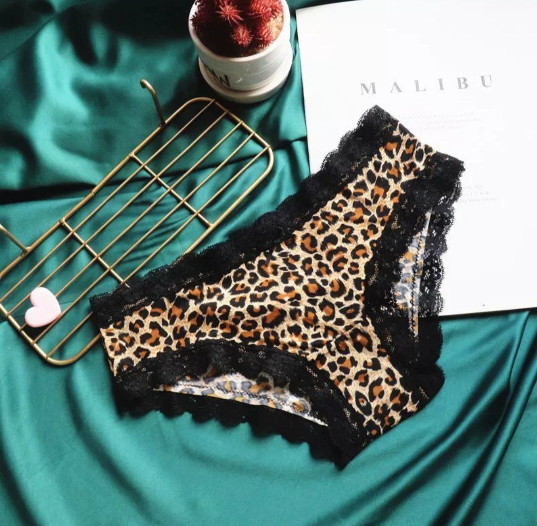 Sonstige Unterwäsche: Sexy Damen Slip "L" Set 5stk – Neu und originalverpackt aus Oensingen von mamma86 5